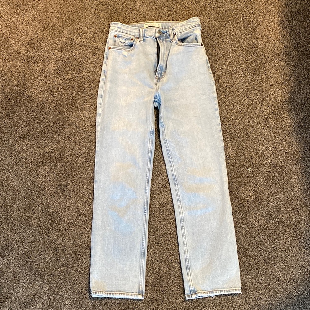 Abercrombie The Ankle Straight Ultra High Rise Jean